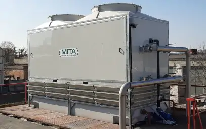 Installation d'une tour de refroidissement fermée MCC